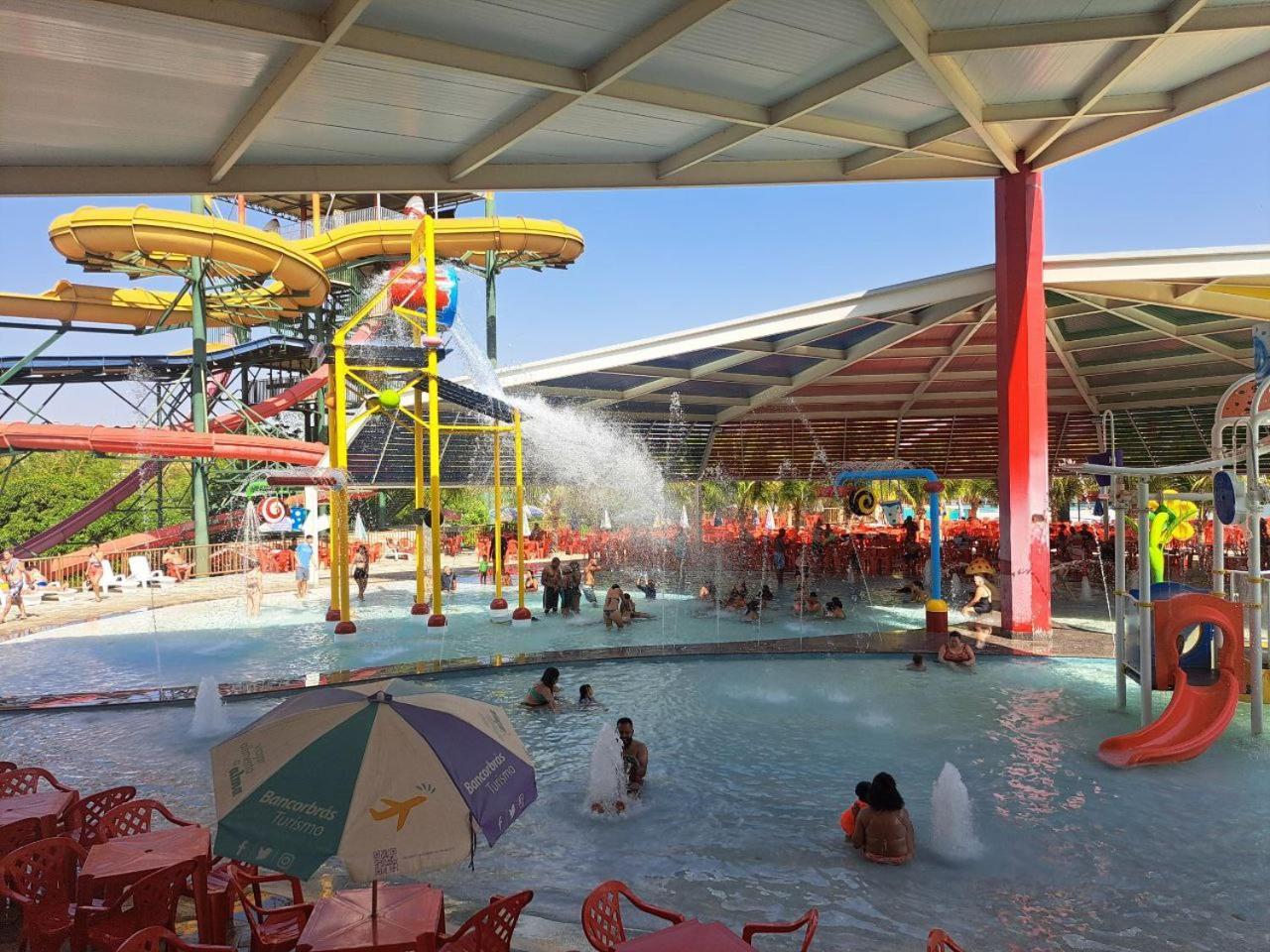 Exclusive Residence E Acqua Park Caldas Novas Eksteriør billede